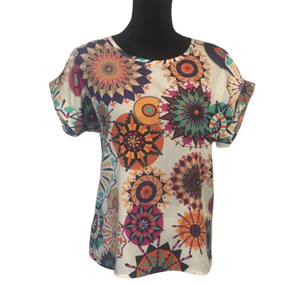 LIVA GIRL Abstract Multicolor Print Cuffed Sleeve Top - Sz L